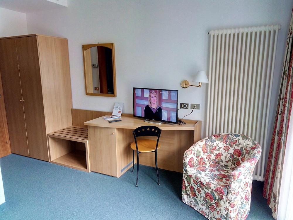 Brione Green Resort Riva del Garda Luaran gambar